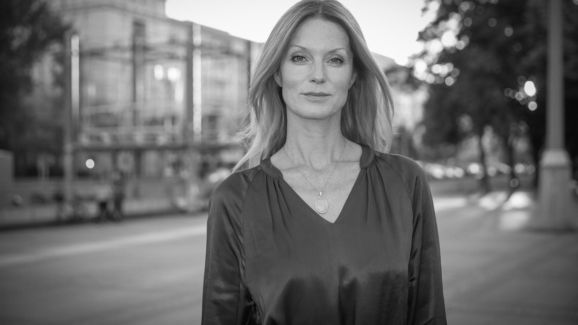 Ulli Potofski: Esther Sedlaczek Trauert Um Ihren „Fernsehpapa“   Was Jetzt Bekannt Ist! - no76vxs