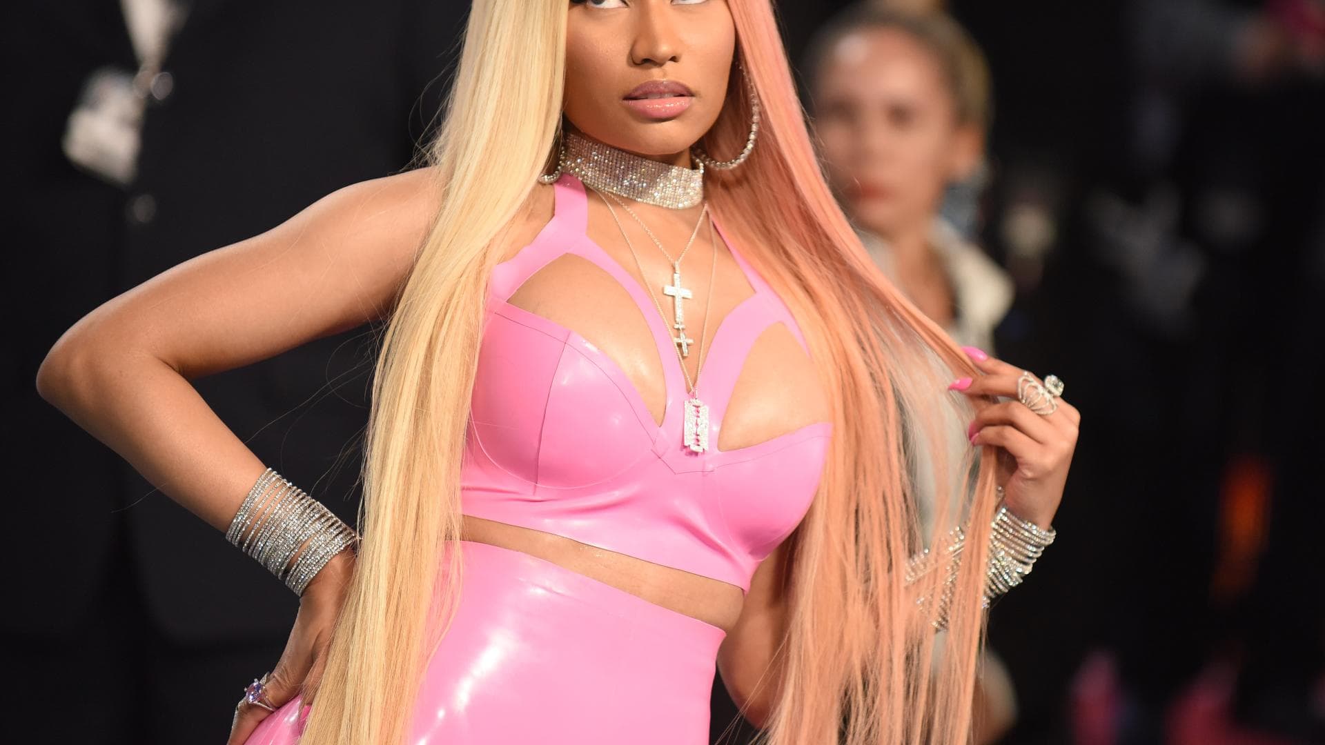 Nicki Minaj Nackt, groß, prall! So obszön zeigt sie sich auf dem „Paper Magazine“ Cover
