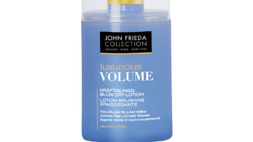 Diese Föhnlotion schützt die Haare nicht nur vor Hitze sondern stärkt sie dank verbesserter Formel noch von innen. Für Volumen ohne Ende! âThickening Blow Dry Lotion Diese Föhnlotion schützt die Haare nicht nur vor Hitze sondern stärkt sie dank verbesserter Formel noch von innen. Für Volumen ohne Ende! âThickening Blow Dry Lotion