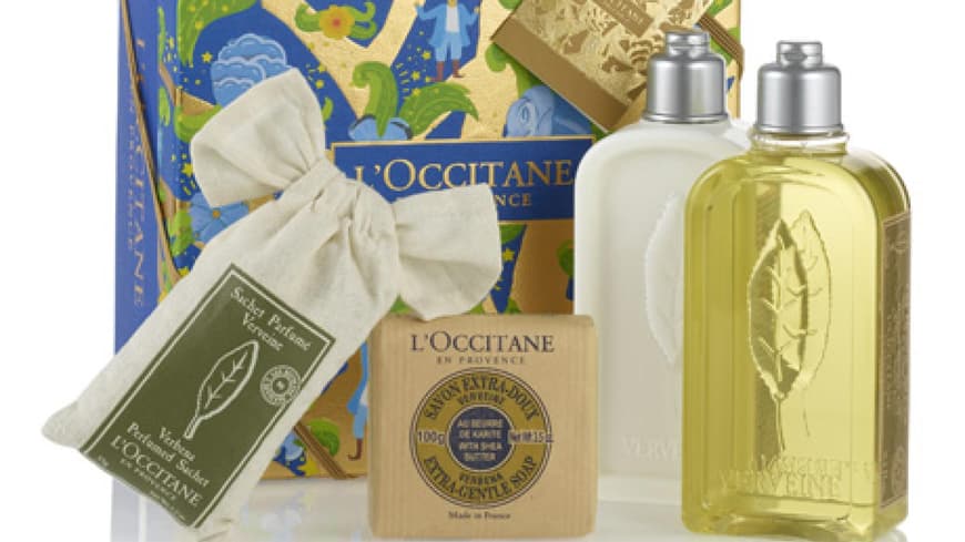 Ob Duftsäckchen, Karité-Seife, Körpermilch oder Duschgel, das alles finden wir in der L'Occitane Geschenkbox, ca. 35 Euro Ob Duftsäckchen, Karité-Seife, Körpermilch oder Duschgel, das alles finden wir in der L'Occitane Geschenkbox, ca. 35 Euro
