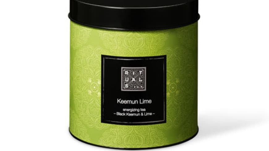 Zuviel Kaffee ist schlecht für die Haut. Besser sollte man zu Tees greifen. Nichts leichter als das. Der neue zitronige Tee macht bei jedem Wetter gute Laune! Zuviel Kaffee ist schlecht für die Haut. Besser sollte man zu Tees greifen. Nichts leichter als das. Der neue zitronige Tee macht bei jedem Wetter gute Laune!