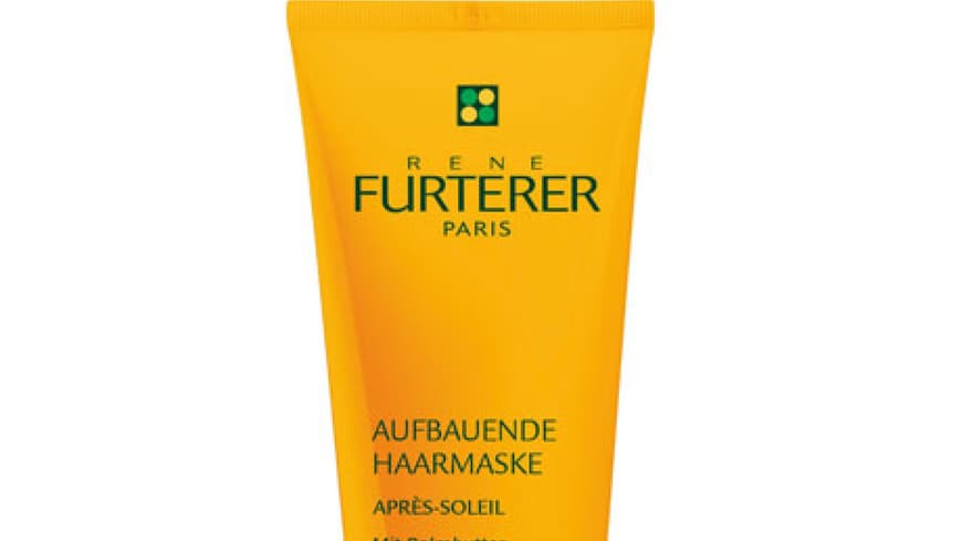 Besonders im Sommer schreit das Haar nach einer Extraportion Feuchtigkeit und Pflege. Die neue Aprés-Soleil Linie wurde speziell für sonnenbeanspruchtes Haar entwickelt und ist auch in einer praktischen Reisegröße erhältlich. Besonders im Sommer schreit das Haar nach einer Extraportion Feuchtigkeit und Pflege. Die neue Aprés-Soleil Linie wurde speziell für sonnenbeanspruchtes Haar entwickelt und ist auch in einer praktischen Reisegröße erhältlich.