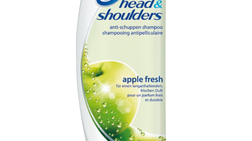 Wer Schuppen den Kampf ansagen und nebenbei köstlich nach grünem Apfel duftendes Haar haben möchte, kann ab sofort zum âApple Freshâ-Shampoo von Head & Shoulders greifen. Lecker! 300 ml, ca. 5 Euro Wer Schuppen den Kampf ansagen und nebenbei köstlich nach grünem Apfel duftendes Haar haben möchte, kann ab sofort zum âApple Freshâ-Shampoo von Head & Shoulders greifen. Lecker! 300 ml, ca. 5 Euro