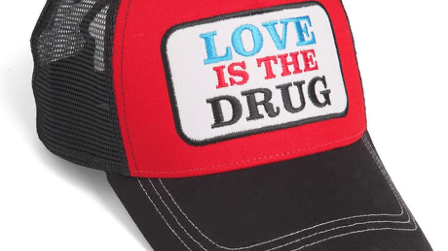 14. August 2012: All you need is love... und dieses coole Cap von Rockstars & Angels, ca. 60 Euro 14. August 2012: All you need is love... und dieses coole Cap von Rockstars & Angels, ca. 60 Euro