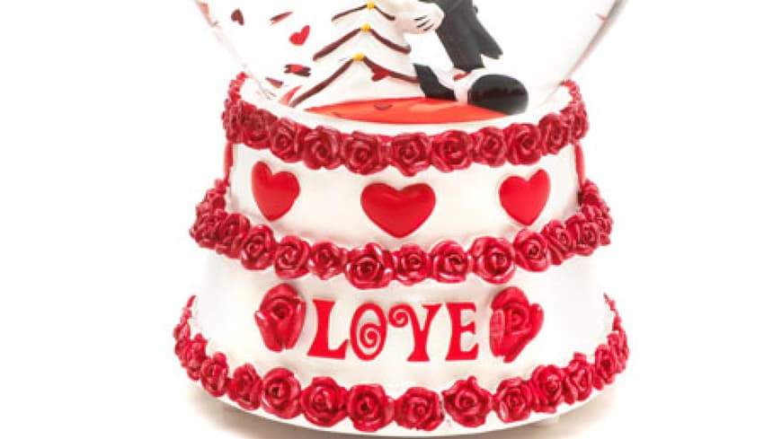 Am 14. Februar ist Valentinstag! Und falls noch das passende Geschenk für die Liebste / den Liebsten fehlt, hat OK! ein Last-Minute-Geschenke-Special vorbereitet. Viel Spaß beim Durchklicken! Am 14. Februar ist Valentinstag! Und falls noch das passende Geschenk für die Liebste / den Liebsten fehlt, hat OK! ein Last-Minute-Geschenke-Special vorbereitet. Viel Spaß beim Durchklicken!