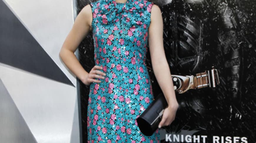 Wer schon jetzt den Frühling einläuten möchte, macht es wie Nachwuchstalent Hailee Steinfeld auf der Premiere von Wer schon jetzt den Frühling einläuten möchte, macht es wie Nachwuchstalent Hailee Steinfeld auf der Premiere von
