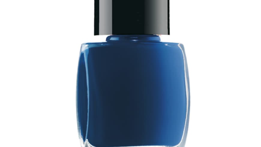 Dieser tiefe Blauton erinnert ans Meer: Nr. 598, Sweet-Mini Kollektion von Misslyn, 4 ml, ca. 3 Euro Dieser tiefe Blauton erinnert ans Meer: Nr. 598, Sweet-Mini Kollektion von Misslyn, 4 ml, ca. 3 Euro