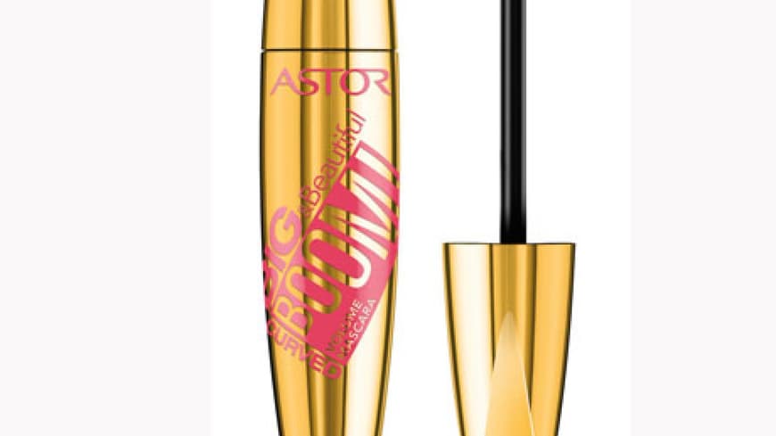 Bei einem unvergesslichen Augenaufschlag à la Kylie Minogue, dürfen lange, geschwungene Wimpern natürlich nicht fehlen. Die kurvige Bürste der Astor- Mascara hilft beim Auftragen und verhilft jeder einzelnen Wimper zu tollem Volumen. Bei einem unvergesslichen Augenaufschlag à la Kylie Minogue, dürfen lange, geschwungene Wimpern natürlich nicht fehlen. Die kurvige Bürste der Astor- Mascara hilft beim Auftragen und verhilft jeder einzelnen Wimper zu tollem Volumen.