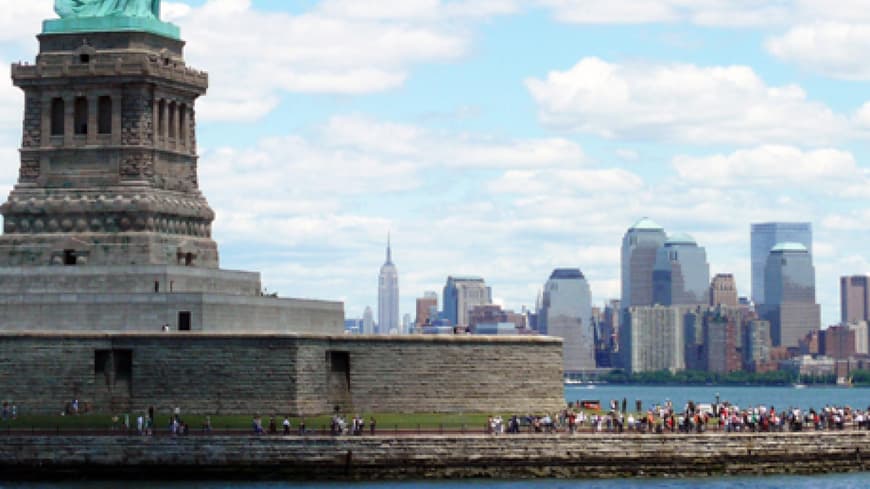 New York, New York! Alex aus der Online-Redaktion war noch nie im Big Apple. Eine Reise dorthin wäre das Größte: New York, New York! Alex aus der Online-Redaktion war noch nie im Big Apple. Eine Reise dorthin wäre das Größte:
