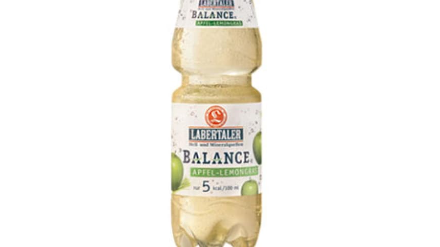 Wer will sich nicht gerne leicht und fruchtig erfrischen? Der kann jetzt zu den neuen Labertaler Balance Flaschen greifen. Bei nur 5 kcal/100 ml bieten Blutorange-Koriander oder Apfel-Lemongras wunderbare Geschmackserlebnisse.´ Wer will sich nicht gerne leicht und fruchtig erfrischen? Der kann jetzt zu den neuen Labertaler Balance Flaschen greifen. Bei nur 5 kcal/100 ml bieten Blutorange-Koriander oder Apfel-Lemongras wunderbare Geschmackserlebnisse.´