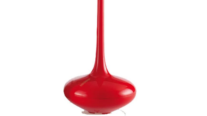 Ein Aroma-Diffusor der besonderen Art: Ultraschall verbindet das Öl mit dem Wasser und benebelt aufs angenehmste die vier Wände. Edition Art, von Esteban, in Rot, Weiß oder Schwarz erhältlich, ca. 75 Euro, limitierte Edition Ein Aroma-Diffusor der besonderen Art: Ultraschall verbindet das Öl mit dem Wasser und benebelt aufs angenehmste die vier Wände. Edition Art, von Esteban, in Rot, Weiß oder Schwarz erhältlich, ca. 75 Euro, limitierte Edition