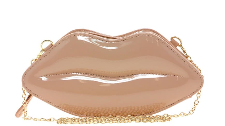 Kussmund-Tasche über asos.de, ca. 40 Euro Kussmund-Tasche über asos.de, ca. 40 Euro