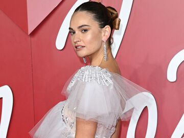 Lily James mit Highlighter