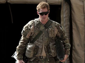 Prinz Harry als Militärpilot, 2012.