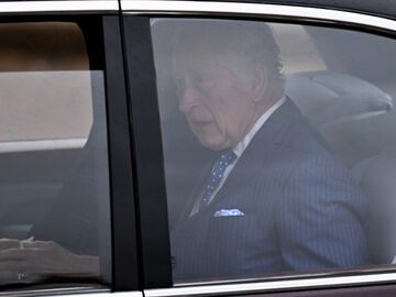 König Charles III. und Königin Camilla am Morgen der Krönung. 