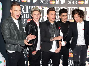 Die Jungs von One Direction sind nun stolze Bewohner einer Luxusvilla in der besten Lage Hollywoods Die Jungs von One Direction sind nun stolze Bewohner einer Luxusvilla in der besten Lage Hollywoods