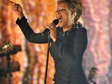Mary J. Blige performte auf der Bühne in New York