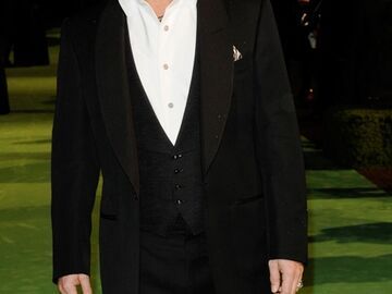 Johnny Depp spielt in "Alice im Wunderland" die Rolle des verrückten Hutmachers und sorgte in London für Kreischalarm