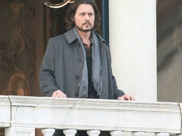 Jolies Filmpartner Johnny Depp dreht in Venedig, wo die meisten Szenen des Films entstehen sollen