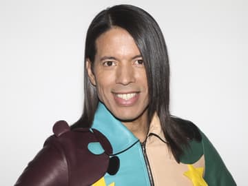 González JurySensation! 