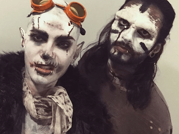 Orl blutiger Fuß als Deko Halloween Deko und zum Zombie Kostüm