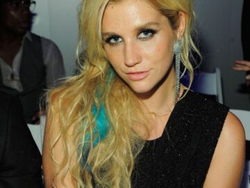 Kesha posierte gekonnt für die anwesenden Fotografen