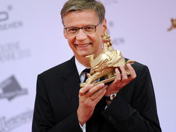 Nach 2000 gehörte Moderator Günther Jauch auch bei der diesjährigen Verleihung der "Goldenen  Henne" am Mittwoch, 19. September, zu den Preisträgern. Und auch diese  Stars feierten in Berlin mit!