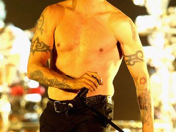 "Red Hot Chili Pepers"-Frontman Anthony Kiedis heizte dem Publikum ordentlich ein. Nicht nur mit seinen Songs ...