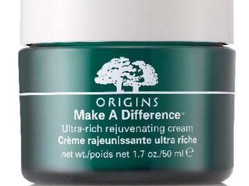 Braunalgen sorgen in der reichhaltigen Creme für bessere Speicherfähigkeit "Make A Difference - Tiefenfeuchtigkeitscreme" von Origins, 50 ml ca. 43 Euro
