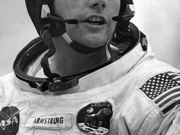 Viel Licht, aber auch Schatten: Das Jahr 2012 hatte reichlich Dramen zu bieten. Ob Drogenabstürze, Unfälle oder tragische Todesfälle - diese Menschen und Geschichten werden wir in Erinnerung behalten. Am 25. August ging der erste Mann auf dem Mond von uns: US-Astronaut Neil Armstrong verstarb im Alter von 82 Jahren