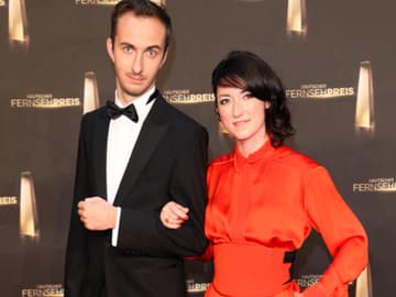 Jan Böhmermann und Charlotte Roche müssen ihre Talkshow aufgeben Jan Böhmermann und Charlotte Roche müssen ihre Talkshow aufgeben