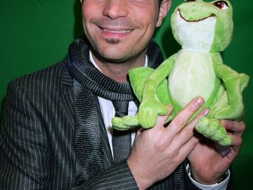 Sänger Roger Cicero leiht dem Film-Frosch seine Stimme