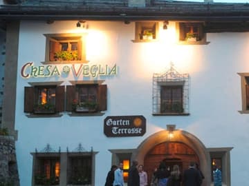Im Restaurant "Chesa Veglia" wurde am 11. Juni vorgefeiert
