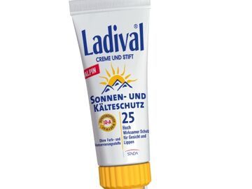 Sonnenschutz: Sonnen- und Kälteschutz: "Wintercreme LSF 30" von Ilrido, 25 ml ca. 6 Euro 