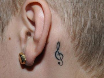 Eine Note steht für die, natürlich, Musik in Biebers Leben