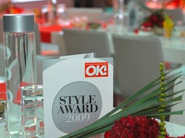Rund 350 hochkarätige Gäste fanden sich auf Einladung von OK! ein, darunter zahlreiche Prominente und namenhafte Vertreter der Style-Award-Kategorien Parfum, Beauty, Fashion, Accessoires, Hightech, Auto, Entertainment und Charity