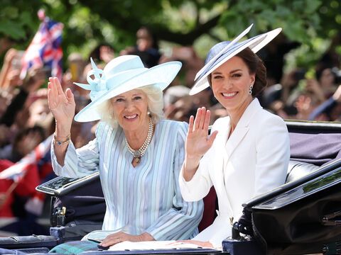Herzogin Kate und Herzogin Camilla 2022 beim Thronjubiläum der Queen