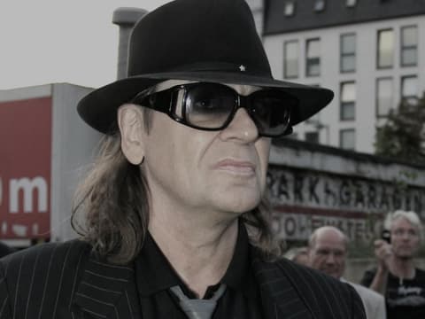 Udo Lindenberg guckt bedrückt