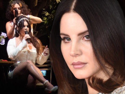 Lana Del Rey traurig - im Hintergrund Skandal-Auftritt 2023 beim Glastonbury-Festival mit Haar-Stylistin