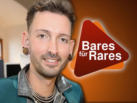 Fabian Kahl mit "Bares für Rares"-Logo