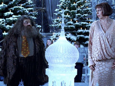 Harry Potter Weihnachten Hagrid und Madame Maxime beim Weihnachtsball