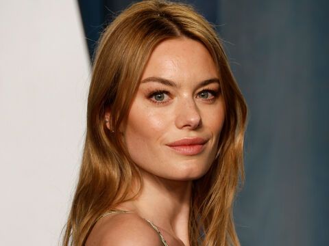 Camille Rowe Bambi-Blick