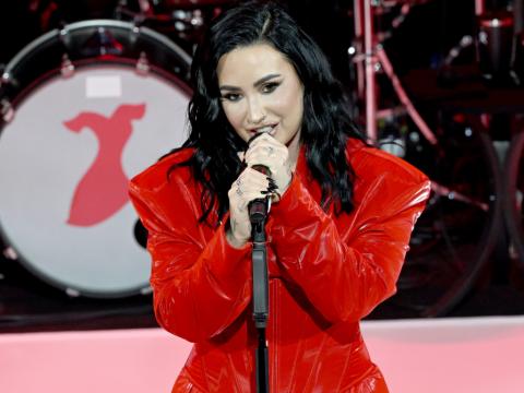 Demi Lovato singt für die "American Heart Association"