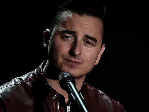 Andreas Gabalier hat Tränen in den Augen