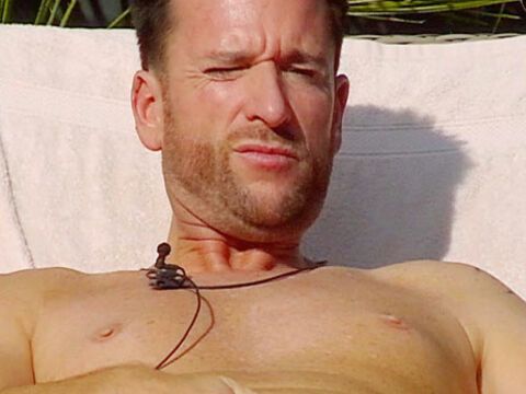 Michael Wendler, 42, bei "Promi Big Brother" in weißer Armani-Badehose
