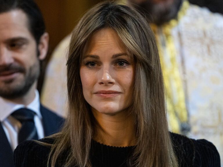 Prinzessin Sofia von Schweden weint beim Gottesdienst. 