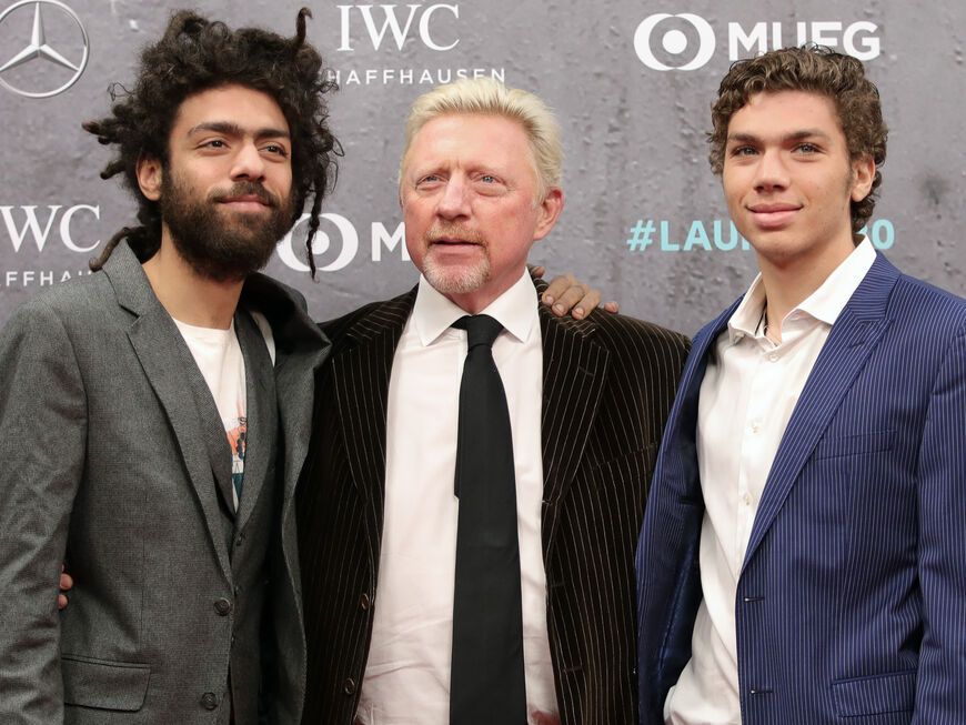 Boris Becker mit seinen Söhnen Noah und Elias (r.)