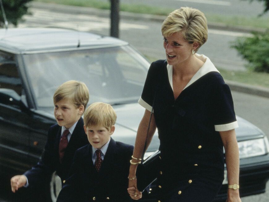 Prinz William, Prinz Harry und Prinzessin Diana. 