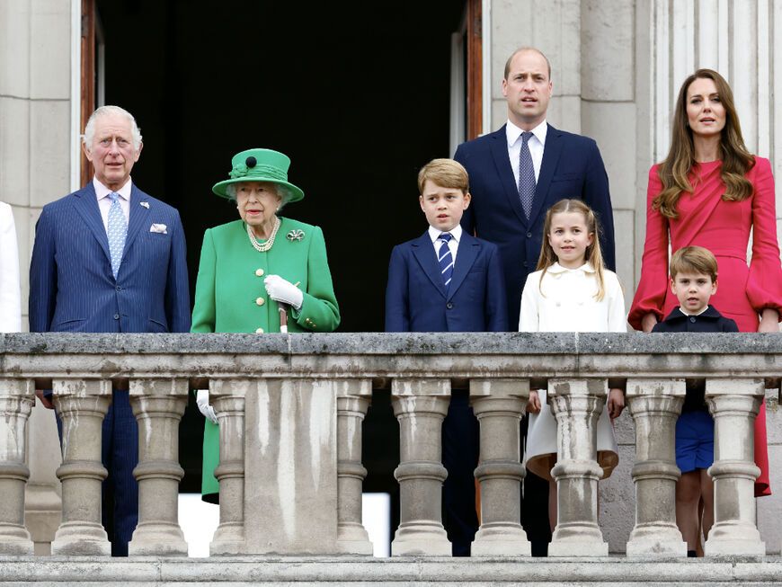 Die britische Königsfamilie auf dem Balkon des Buckingham-Palasts.