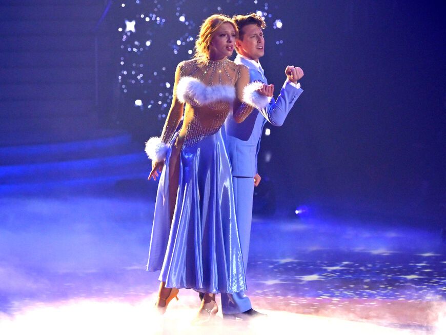 Anna Ermakova und Valentin Lusin tanzen bei "Let's Dance" Walzer